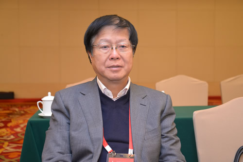 1543370468541915.jpg 丘仲輝1.jpg